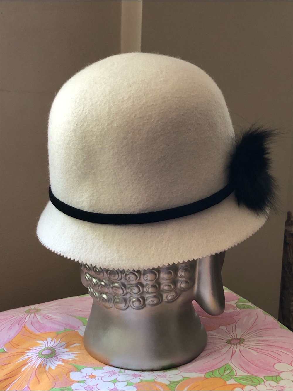🍦Vintage Bucket Hat Cloche Galliano Sorbatti Made in Italy Real Fur Pom - Picture 8 of 13